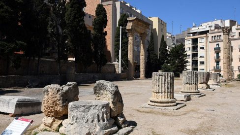 Tarragona.- Fòrum de la Colònia datat cap l’any 30 aC que era el centre religiós i social de la ciutat – Basílica de tres naus que acollia el tribunal de justícia (5/2021)