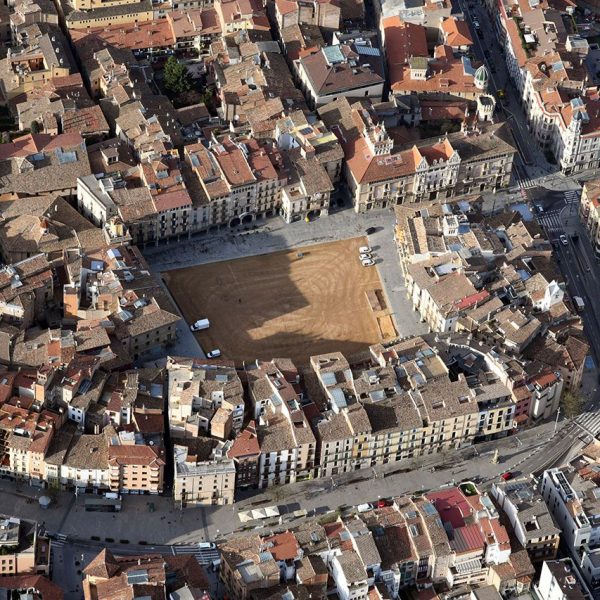 Vic.- Plaça Major (4/2022)