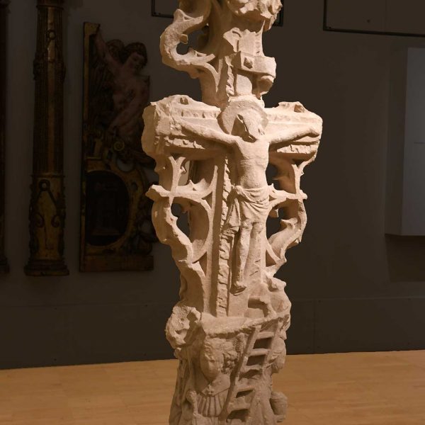 Tortosa.- Museu de Tortosa inaugurat l’any 2012 – Creu de terme de Tortosa, S. XV (7/2022)