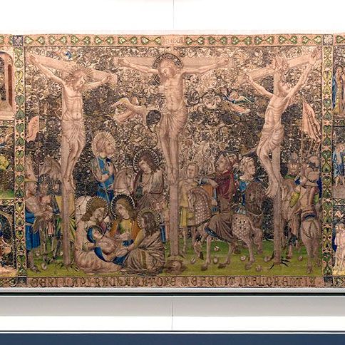 Manresa.- Basílica de Santa Maria - Frontal florentí de la Passió del S. XIV que decorava l’altar major de la Basílica. Està fet amb fils d’or i plata daurada (1/2024)