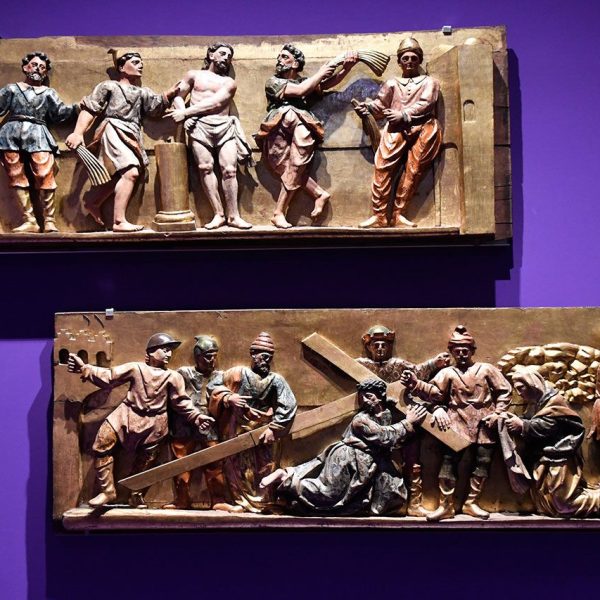 Manresa.- Església del Carme, taules de l’altar major de l’església de Pere Fernández any 1600. “Flagel·lació de Crist i Camí del Calvari” (Museu de Manresa) (4/2024)