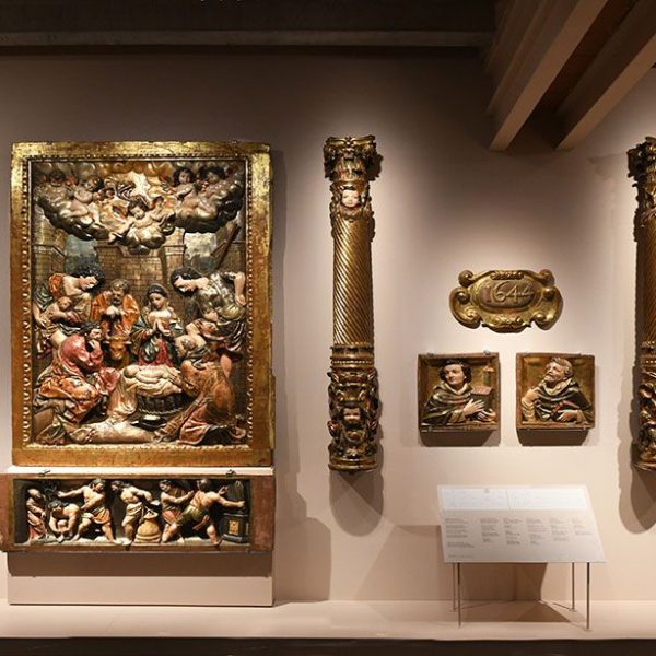 Manresa.- Museu de Manresa – Retaule del Roser de l’església de Sant Pere Màrtir de Manresa de Joan Grau entre 1642 i 1656 (4/2024)