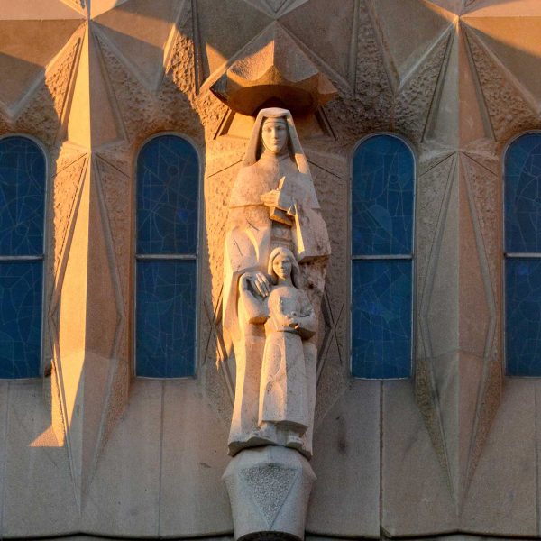 Barcelona.- Sagrada Família – Maria Lestonnac (1556 – 1640), religiosa francesa fundadora de la Companyia de Maria dedicada a l’educació de les nenes (12/2014)