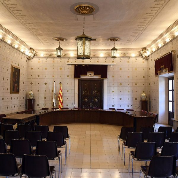 Seu d’Urgell.- Ajuntament renaixentista del S. XVIII – Sala d’actes (2/2025)