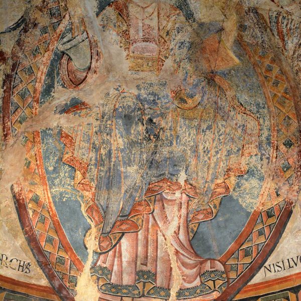 La Seu d’Urgell.- Església de S. Miquel – Pintures murals romàniques de l’absis, S. XII centrada per la imatge de la Majestas Domini dempeus dins una mandorla (MNAC) (4/2017)