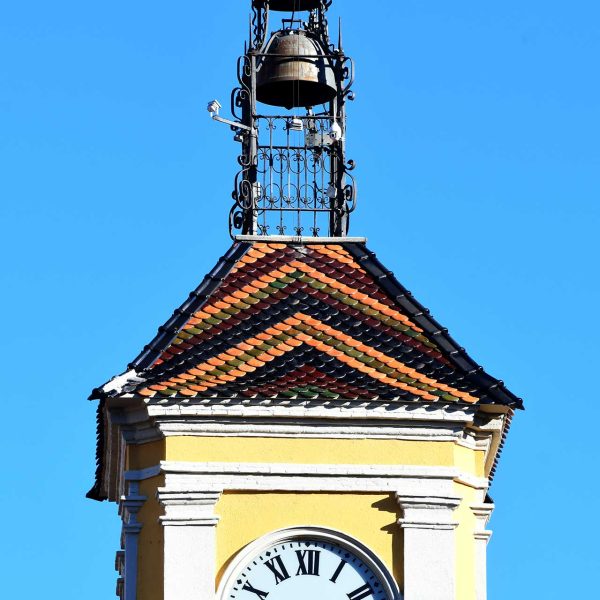 Vic.- Ajuntament dels S. XIV a XVI - Campanar del rellotge de la Torre de les Hores de l'any 1670 (1/2026)