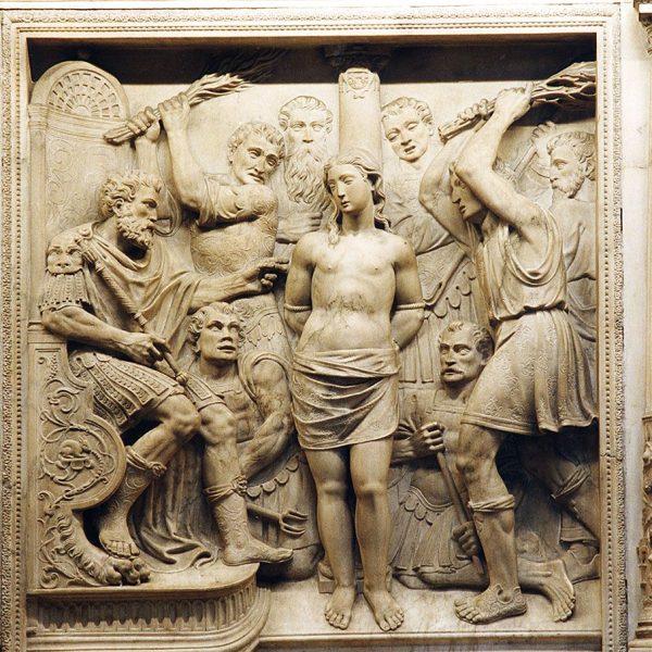 Barcelona.-Catedral gòtica de la Santa Creu i Sta. Eulàlia - Reracor renaixentista del 1514 amb quatre escenes de la vida de Santa Eulàlia – Relleu de la flagel·lació de la Santa (10/2002)