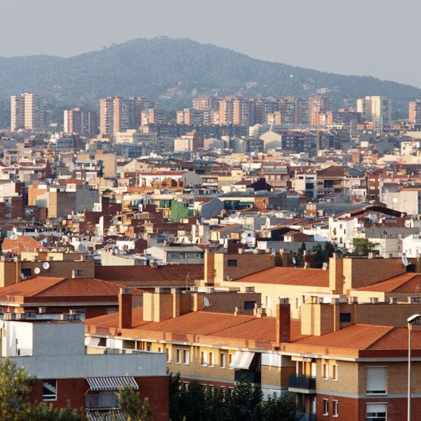 Terrassa.- Vista panoràmica (7/2004)