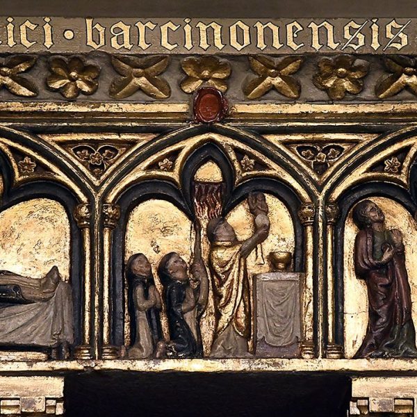 Barcelona.- Catedral de la Santa Creu i Santa Eulàlia -Sepulcre de S. Ramon de Penyafort, S. XV amb les escenes: Mort de S. Ramon; Miracle de la Sgda. Forma; Curació d’una dona (1/2026)
