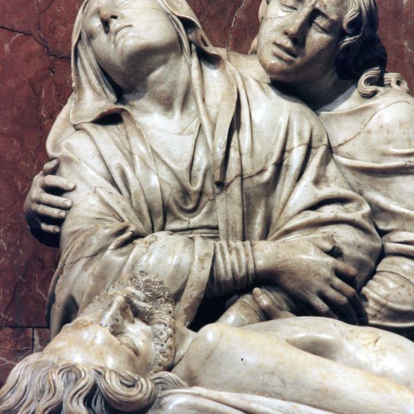 Terrassa.- Catedral del Sant Esperit – Grup escultòric del Sant Enterrament amb Jesucrist i la Verge recolzada a Sant Joan Evangelista (6/1997)