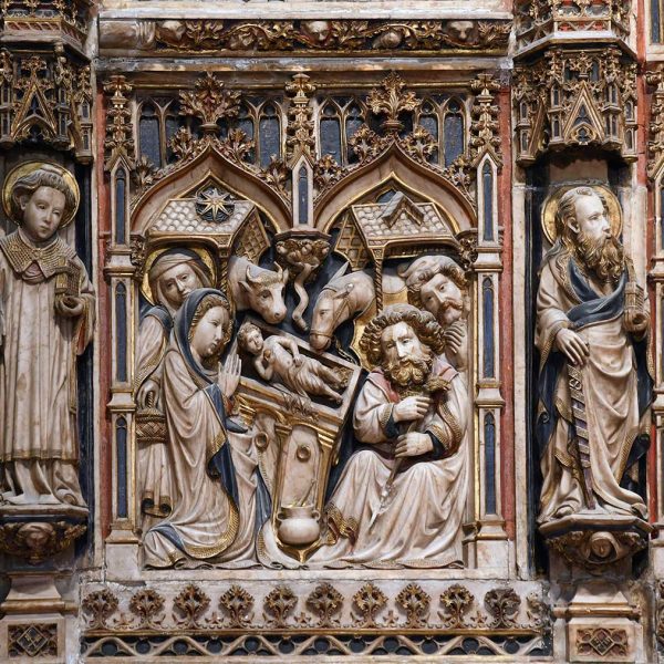 Vic.- Catedral de Sant Pere – Antic retaule gòtic d’alabastre de l’altar major de Pere Oller datat entre 1420 i 1427 – Escena de la Nativitat (6/2026)